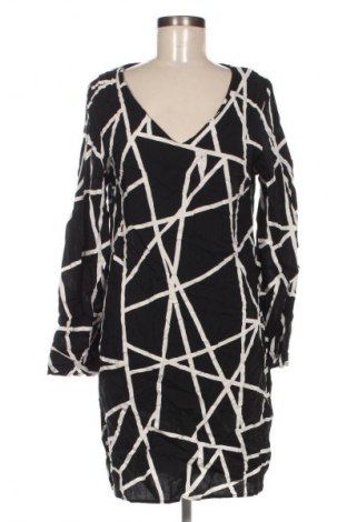 Kleid Amisu, Größe M, Farbe Mehrfarbig, Preis 20,99 €