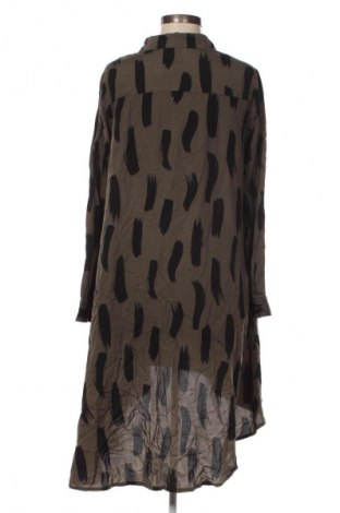 Kleid Apricot, Größe XS, Farbe Mehrfarbig, Preis 33,99 €