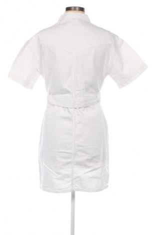 Rochie BSB, Mărime M, Culoare Alb, Preț 128,50 Lei
