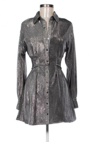 Sukienka Bershka, Rozmiar S, Kolor Srebrzysty, Cena 95,99 zł