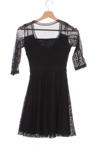 Šaty  Bershka, Velikost XS, Barva Černá, Cena  139,00 Kč