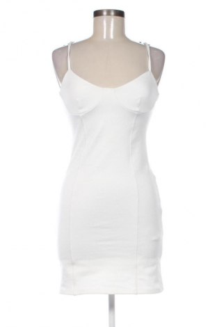 Ruha Bershka, Méret L, Szín Fehér, Ár 6 259 Ft
