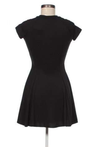 Kleid Bershka, Größe S, Farbe Schwarz, Preis 31,99 €