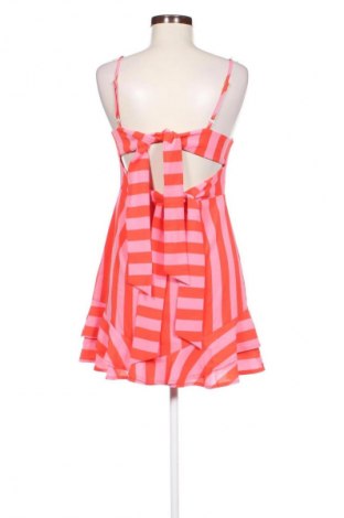 Kleid Boohoo, Größe M, Farbe Mehrfarbig, Preis 27,45 €