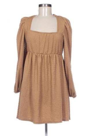 Ruha Boohoo, Méret M, Szín Bézs, Ár 6 108 Ft