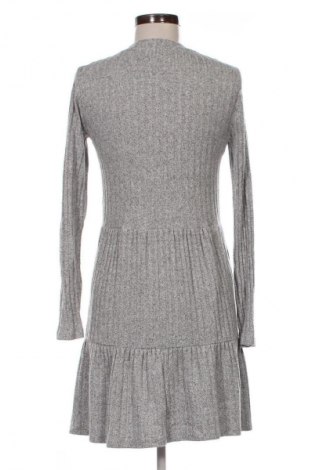 Rochie C&A, Mărime S, Culoare Gri, Preț 39,99 Lei