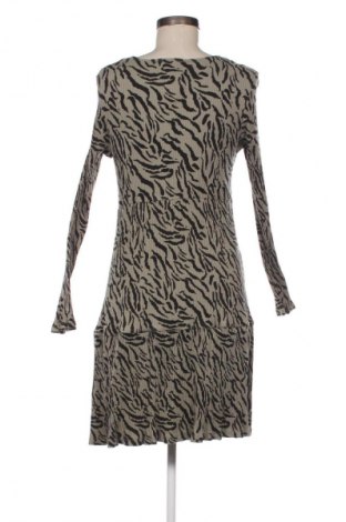 Kleid C&A, Größe M, Farbe Mehrfarbig, Preis 14,88 €