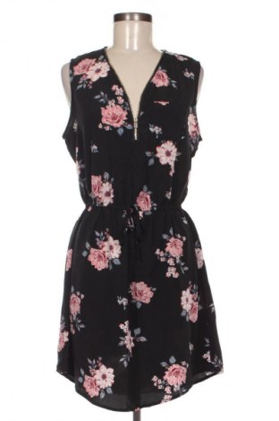 Kleid Colloseum, Größe L, Farbe Mehrfarbig, Preis 12,99 €