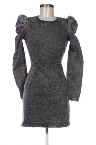 Kleid Cropp, Größe M, Farbe Grau, Preis 14,99 €