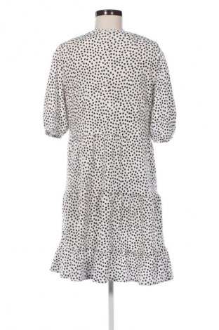 Kleid Defacto, Größe XL, Farbe Mehrfarbig, Preis € 20,99