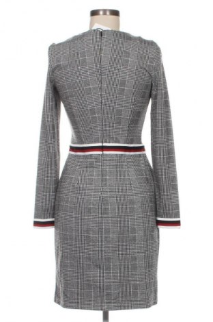 Рокля Edc By Esprit, Размер S, Цвят Многоцветен, Цена 48,99 лв.