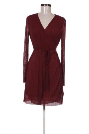 Kleid Edited, Größe M, Farbe Rot, Preis 67,99 €