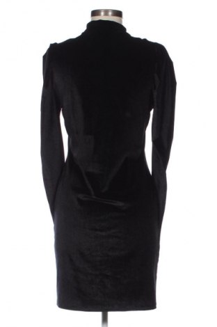 Sukienka F&F, Rozmiar M, Kolor Czarny, Cena 68,33 zł