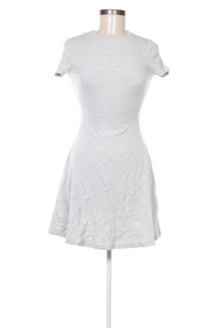 Φόρεμα Fb Sister, Μέγεθος S, Χρώμα Γκρί, Τιμή 18,99 €