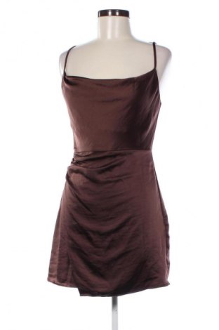 Kleid Gina Tricot, Größe M, Farbe Braun, Preis 12,99 €