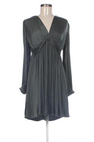 Kleid Guido Maria Kretschmer for About You, Größe M, Farbe Grün, Preis 74,99 €