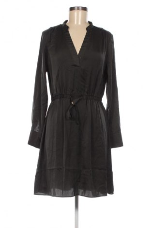 Kleid H&M, Größe M, Farbe Grün, Preis 20,99 €