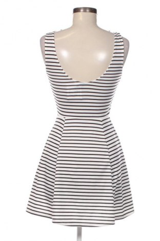 Šaty  H&M, Veľkosť S, Farba Viacfarebná, Cena  11,95 €