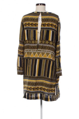 Šaty  H&M, Veľkosť XL, Farba Viacfarebná, Cena  15,20 €