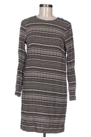 Рокля H&M, Размер M, Цвят Многоцветен, Цена 51,26 лв.
