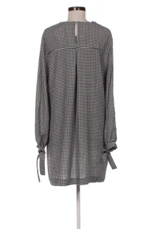 Kleid H&M, Größe XL, Farbe Mehrfarbig, Preis 12,99 €