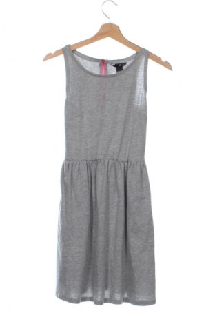 Kleid H&M, Größe XS, Farbe Grau, Preis 14,71 €