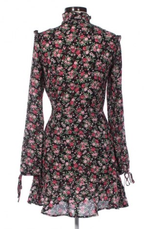 Рокля H&M Divided, Размер S, Цвят Многоцветен, Цена 29,99 лв.