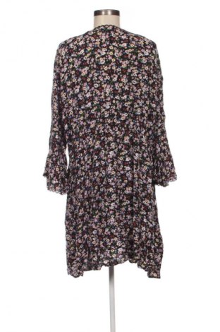 Kleid H&M Divided, Größe 3XL, Farbe Mehrfarbig, Preis 20,99 €