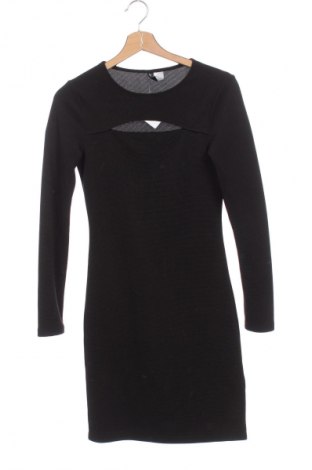 Šaty  H&M Divided, Velikost XS, Barva Černá, Cena  179,00 Kč