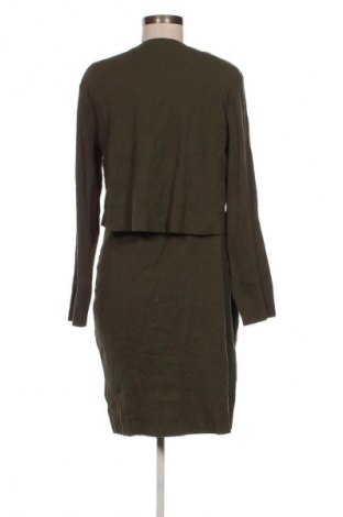 Rochie H&M Mama, Mărime M, Culoare Verde, Preț 98,99 Lei
