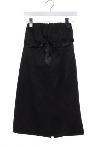 Šaty  Jennifer Taylor, Veľkosť M, Farba Čierna, Cena  15,20 €