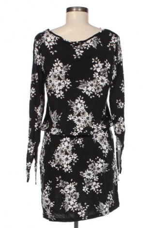 Kleid Lascana, Größe L, Farbe Mehrfarbig, Preis 9,99 €