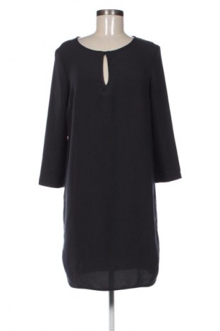 Kleid Mango, Größe M, Farbe Blau, Preis 10,99 €