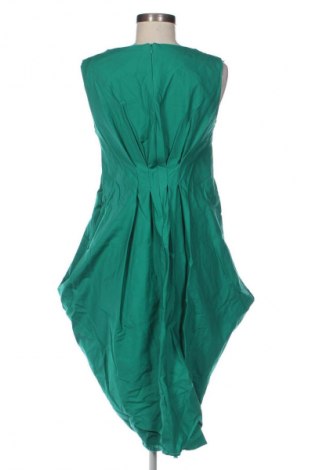 Kleid Mat, Größe M, Farbe Grün, Preis 24,27 €