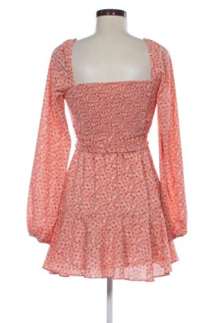 Kleid NA-KD, Größe S, Farbe Mehrfarbig, Preis 13,99 €