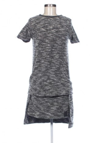 Kleid Negative, Größe S, Farbe Mehrfarbig, Preis 14,75 €