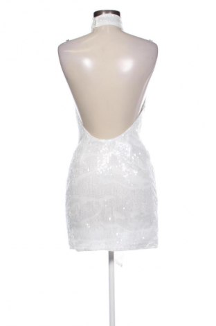 Φόρεμα Pretty Little Thing, Μέγεθος M, Χρώμα Λευκό, Τιμή 30,66 €
