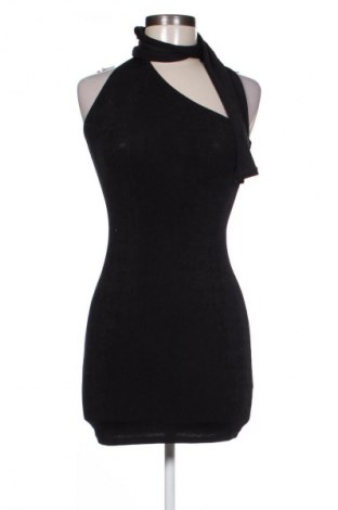 Sukienka Pretty Little Thing, Rozmiar S, Kolor Czarny, Cena 150,99 zł