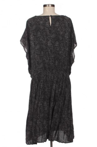Kleid Proud Poppy, Größe 3XL, Farbe Mehrfarbig, Preis 33,99 €