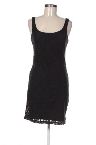 Rochie Pull&Bear, Mărime L, Culoare Negru, Preț 98,99 Lei