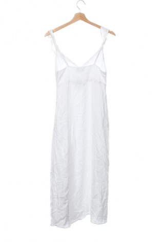 Kleid Pull&Bear, Größe S, Farbe Weiß, Preis € 20,99
