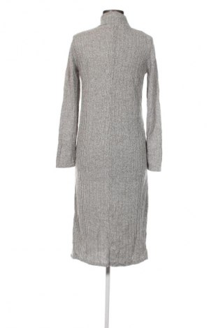 Sukienka Pull&Bear, Rozmiar M, Kolor Kolorowy, Cena 95,99 zł