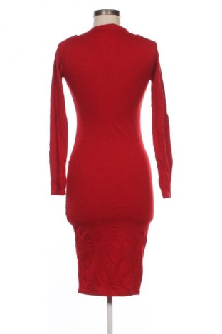 Kleid Pull&Bear, Größe S, Farbe Rot, Preis 8,99 €