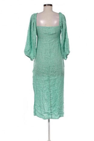 Φόρεμα Pull&Bear, Μέγεθος M, Χρώμα Πολύχρωμο, Τιμή 29,99 €