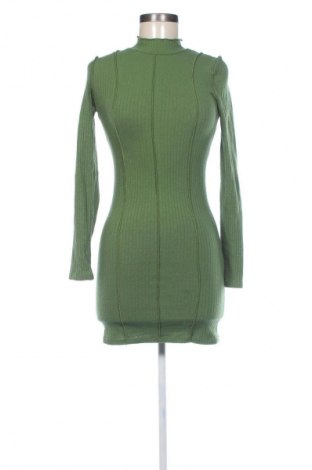 Ruha Pull&Bear, Méret S, Szín Zöld, Ár 5 699 Ft