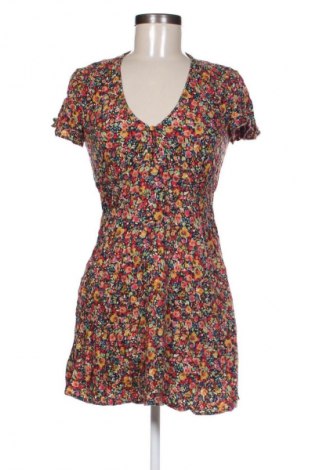 Sukienka Pull&Bear, Rozmiar M, Kolor Kolorowy, Cena 95,99 zł