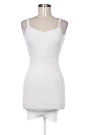 Ruha Pull&Bear, Méret S, Szín Fehér, Ár 6 138 Ft