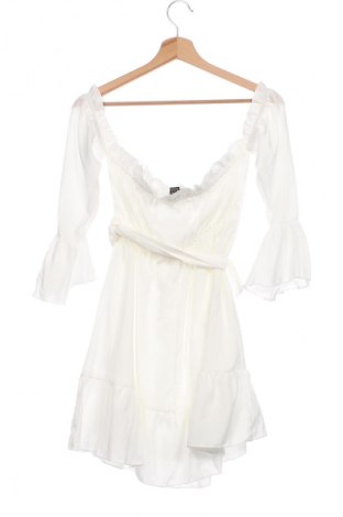 Φόρεμα SHEIN, Μέγεθος XS, Χρώμα Λευκό, Τιμή 18,99 €