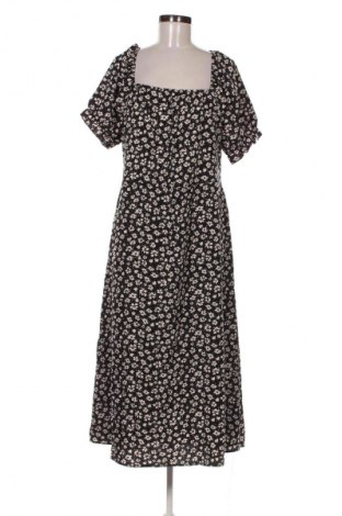 Sukienka SHEIN, Rozmiar 4XL, Kolor Kolorowy, Cena 95,99 zł