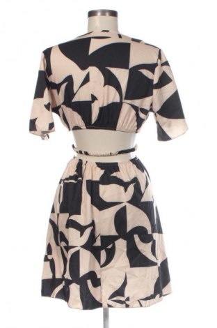 Kleid SHEIN, Größe S, Farbe Mehrfarbig, Preis € 20,99